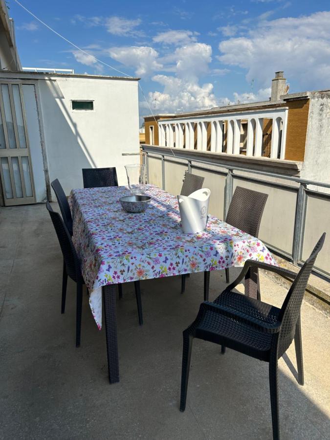 Ferienwohnung Terrazza Santo Oronzo Lecce Exterior foto