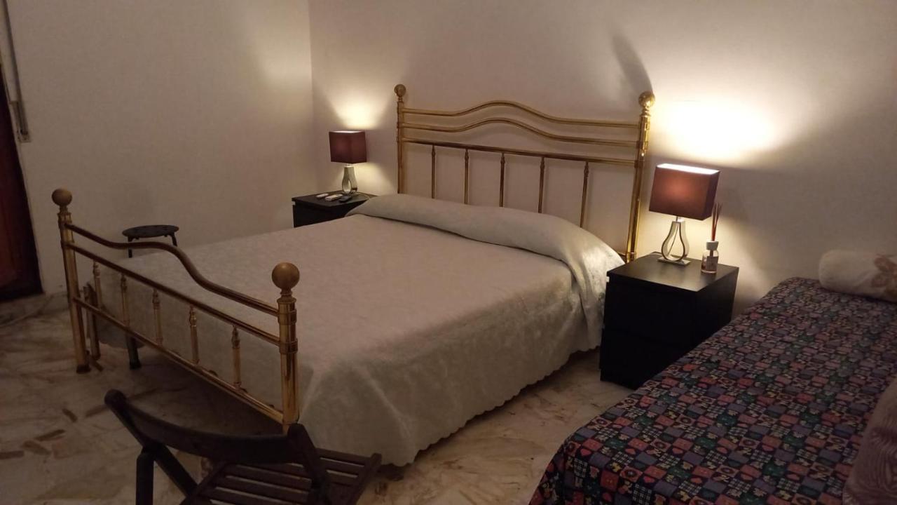 Ferienwohnung Terrazza Santo Oronzo Lecce Exterior foto